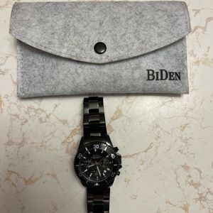 Mens watch